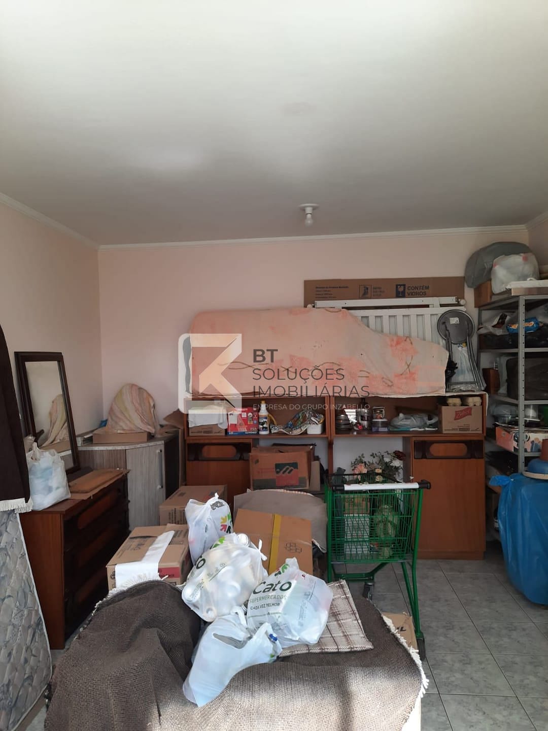 Casa à venda com 2 quartos, 300m² - Foto 33