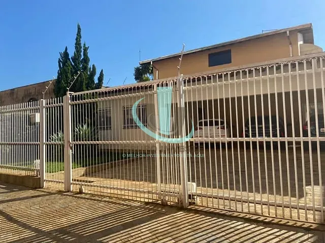 Sobrado com 5481m² 3 quartos e 4 banheiros, à venda, no bairro FONTE LUMINOSA em ARARAQUARA