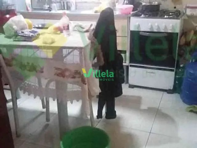 Casa com 191m², à venda, no bairro Parque Nossa Senhora das Graças em Itaquaquecetuba