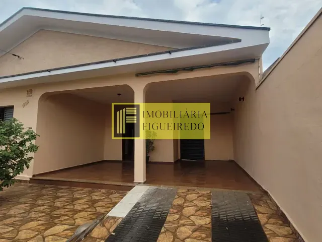 Casa com 90m² 2 quartos e 2 banheiros, para alugar, no bairro Parque Industrial em São José do Rio Preto