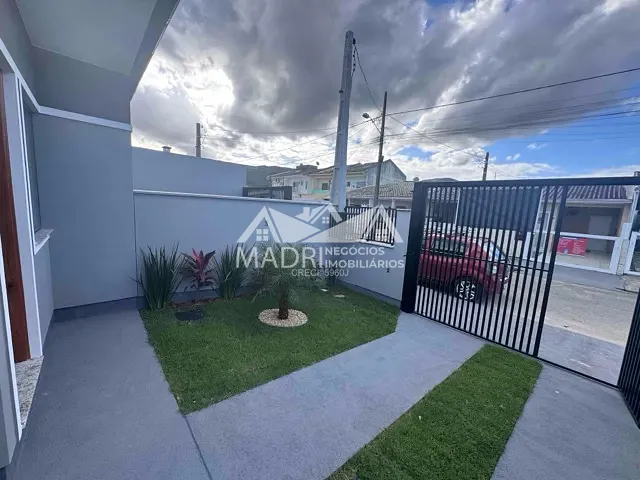Casa com 125m² 2 quartos e 1 banheiro, à venda, no bairro Forquilhas em São José
