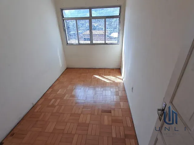 Casa 3 quartos e 1 banheiro, para alugar, no bairro Eucaliptal em Volta Redonda