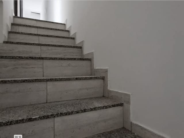 Foto do Casa - Casa para locação de 1 quarto em Piratininga, Niterói, RJ | SelfSpin