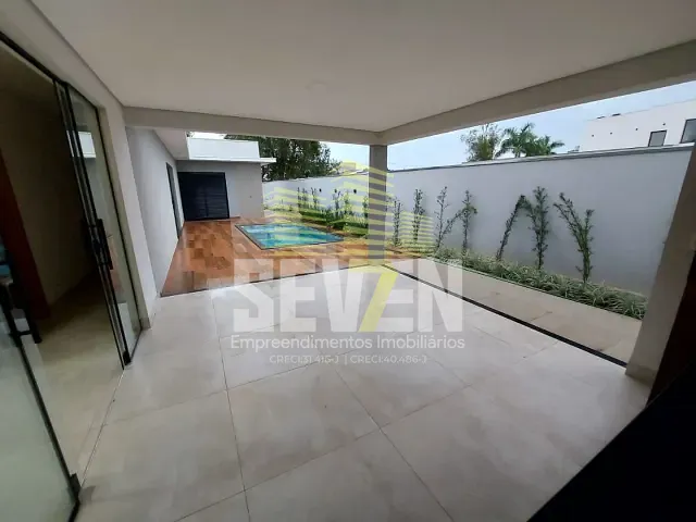 Casa com 560m² 3 quartos e 4 banheiros, à venda, no bairro Morada D Flor em Piratininga