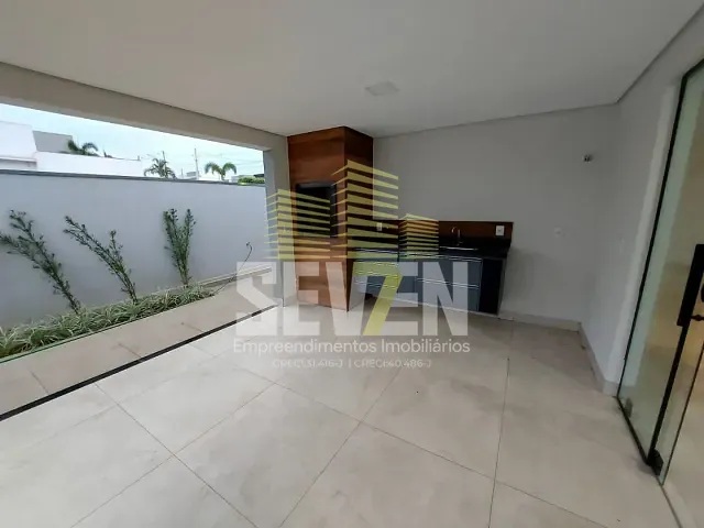Casa com 560m² 3 quartos e 4 banheiros, à venda, no bairro Morada D Flor em Piratininga