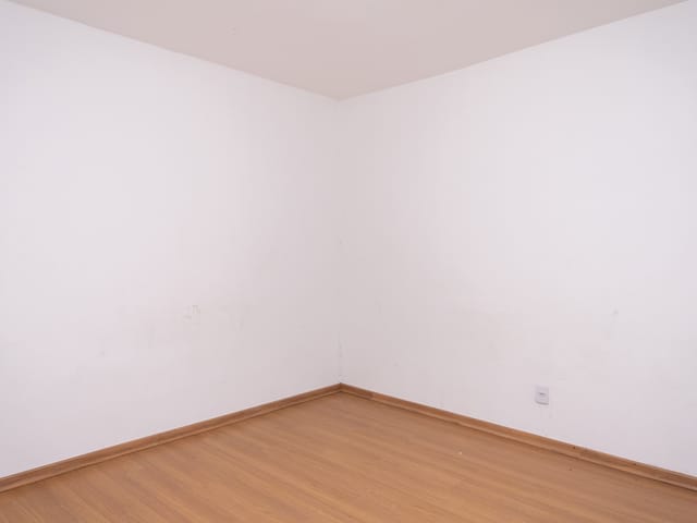 Casa com 200m² 2 quartos e 1 banheiro, à venda ou para alugar, no bairro Centro em Pelotas
