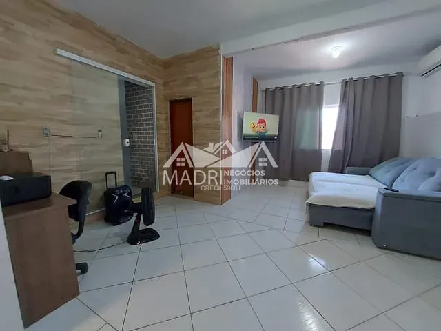 Casa 2 quartos e 2 banheiros, à venda, no bairro Aririú em Palhoça