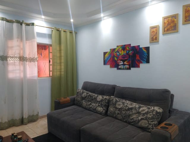 Casa com 125m² 1 quarto e 1 banheiro, à venda, no bairro Residencial Estoril em Taubaté