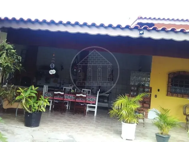 Casa com 530m² 2 quartos e 1 banheiro, à venda, no bairro Cidade Nova Peruibe em Peruíbe