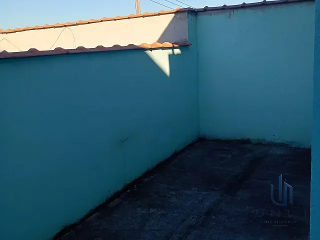 Casa 1 quarto e 1 banheiro, para alugar, no bairro Belmonte em Volta Redonda