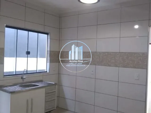 Casa com 68m² 2 quartos e 1 banheiro, à venda, no bairro Morumbi II em Pouso Alegre