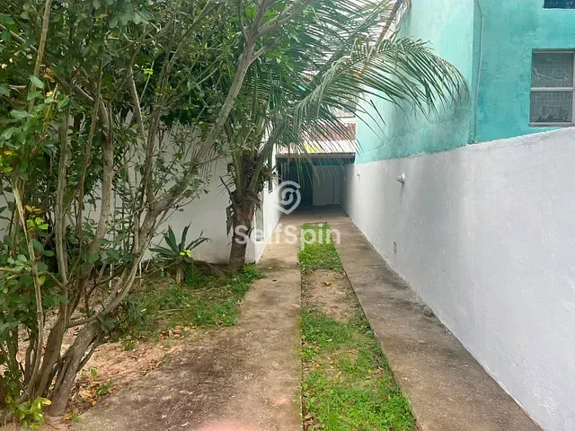 Casa 2 quartos e 2 banheiros, para alugar, no bairro Piratininga em Niterói
