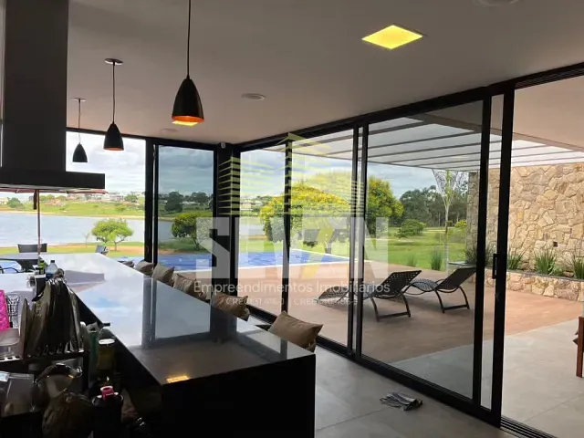 Casa com 900m² 7 quartos e 3 banheiros, à venda, no bairro Santa Crsitina XIII em Paranapanema