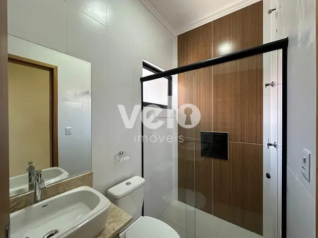 Casa 2 quartos e 2 banheiros, à venda, no bairro Residencial Estoril em Taubaté