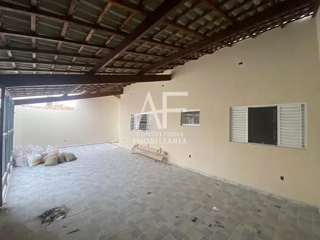 Casa com 150m² 3 quartos e 2 banheiros, à venda, no bairro Jardim Gurilândia em Taubaté