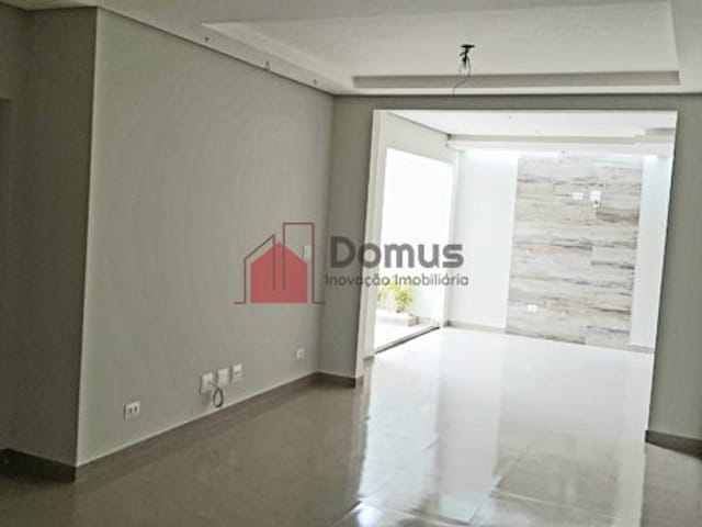 Casa com 233m², à venda, no bairro Água Preta em Pindamonhangaba