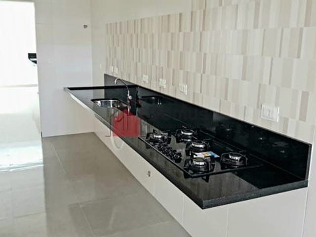 Casa com 233m², à venda, no bairro Água Preta em Pindamonhangaba