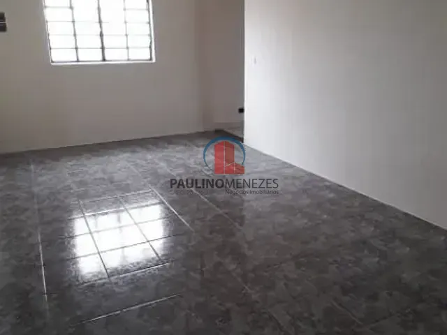 Casa com 300m² 3 quartos e 1 banheiro, à venda, no bairro Jardim Guanabara em Americana