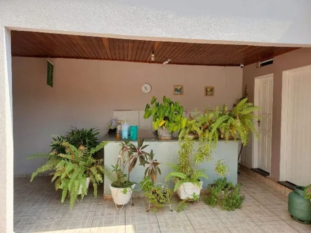 Casa com 300m² 2 quartos e 4 banheiros, à venda, no bairro Boa Esperança em Cuiabá