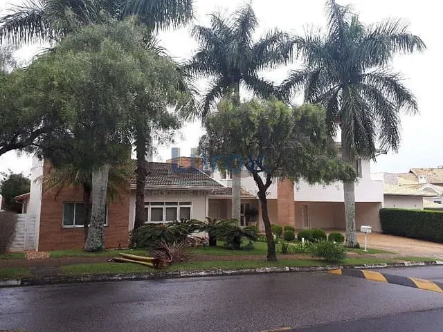 Casa com 1000m² 5 quartos e 7 banheiros, à venda, no bairro Dois Córregos em Valinhos