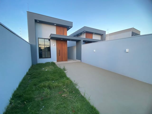 Casa com 150m² 2 quartos e 1 banheiro, à venda, no bairro Jardim Milão I em Sinop