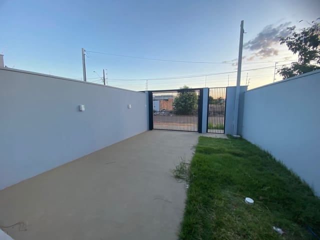 Casa com 150m² 2 quartos e 1 banheiro, à venda, no bairro Jardim Milão I em Sinop