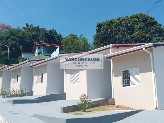 Casa com 42m² 2 quartos e 1 banheiro, à venda, no bairro Chácaras Pousada do Vale em São José Dos Campos