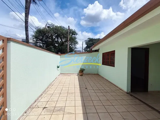 Casa com 270m² 3 quartos e 2 banheiros, à venda, no bairro Nova Vinhedo em Vinhedo