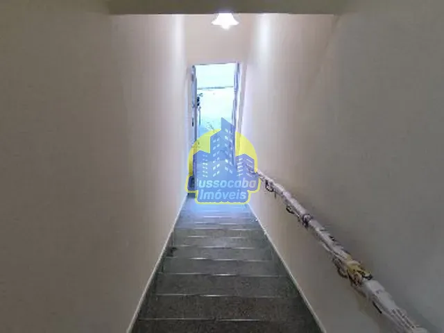 Casa com 60m² 3 quartos e 2 banheiros, para alugar, no bairro Umuarama em Osasco