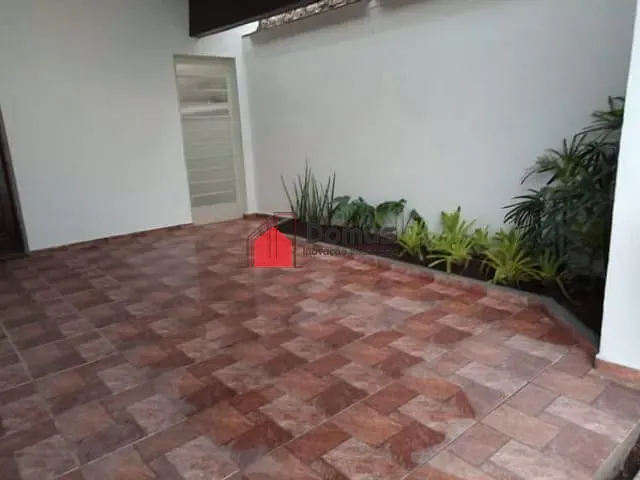 Casa com 300m², à venda, no bairro Santana em Pindamonhangaba