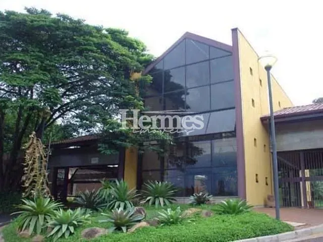 Casa com 820m² 4 quartos e 5 banheiros, à venda, no bairro Vila Hollândia em Campinas