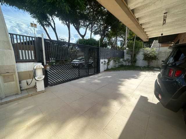 Foto do Casa - Casa com 4 dormitórios à venda, 200 m² por R$ 880.000,00 - Jardim Satélite - São José dos Campos/SP | INDEPENDENCE NEGOCIOS IMOBILIARIOS LTDA