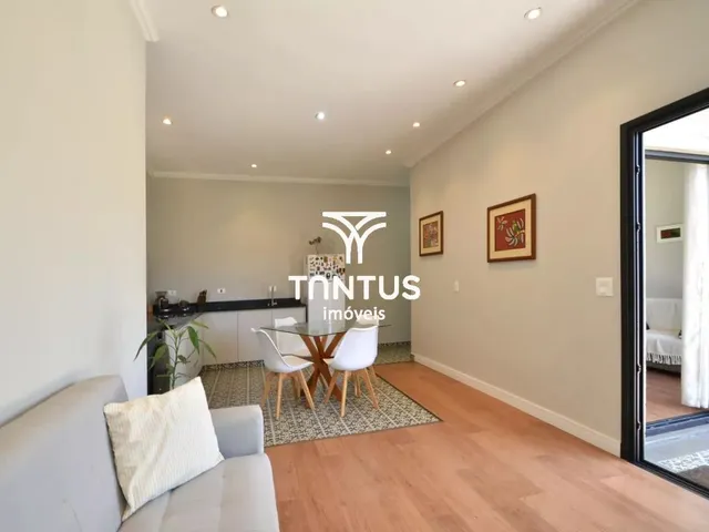 Casa com 204m² 2 quartos e 1 banheiro, à venda, no bairro Abranches em Curitiba