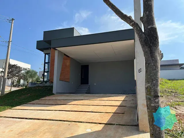 Casa com 300m² 3 quartos e 4 banheiros, à venda, no bairro Reserva Central Parque em Salto