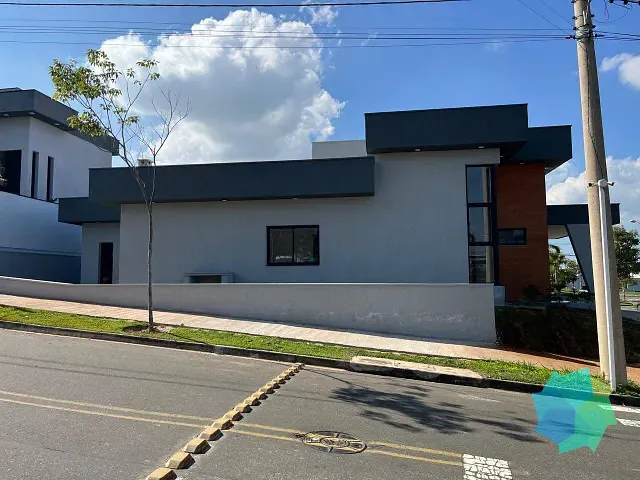 Casa com 300m² 3 quartos e 4 banheiros, à venda, no bairro Reserva Central Parque em Salto