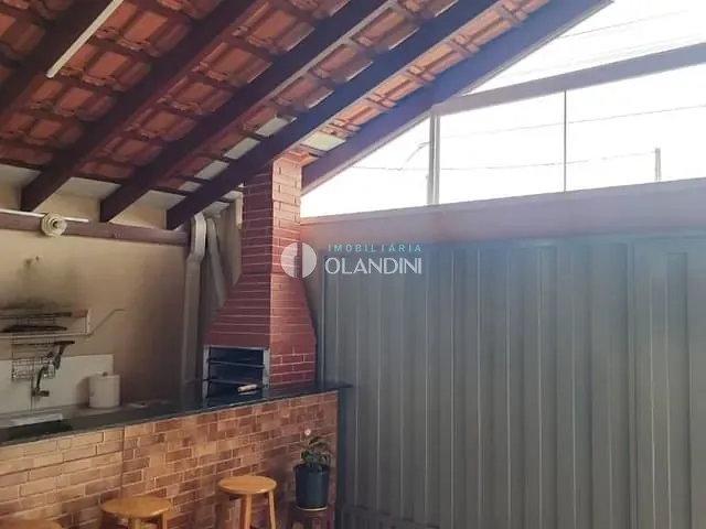 Casa com 126m² 2 quartos e 2 banheiros, à venda, no bairro Nosso Sonho em Artur Nogueira