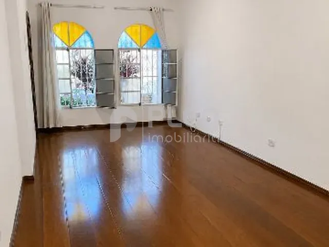 Casa 4 quartos e 3 banheiros, para alugar, no bairro Cidade Dutra em São Paulo