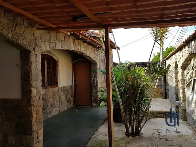 Casa 3 quartos e 2 banheiros, à venda, no bairro Voldac em Volta Redonda