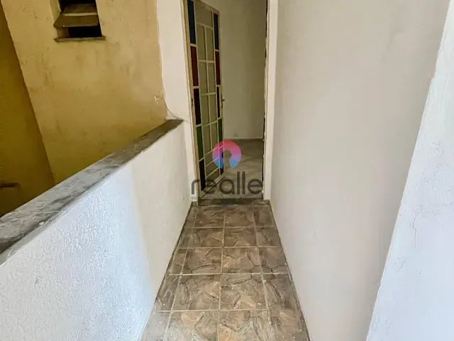 Casa 2 quartos e 1 banheiro, para alugar, no bairro Padre Eustáquio em Belo Horizonte
