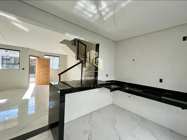 Casa com 140m² 3 quartos e 1 banheiro, à venda, no bairro Santa Amélia em Belo Horizonte