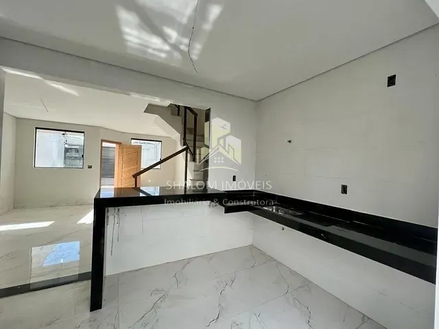 Casa com 140m² 3 quartos e 1 banheiro, à venda, no bairro Santa Amélia em Belo Horizonte