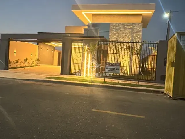 Casa 3 quartos e 4 banheiros, à venda, no bairro Residencial Riviera Suíça em Sinop