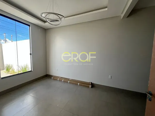 Casa 3 quartos e 2 banheiros, à venda, no bairro Setor Nordeste em Formosa