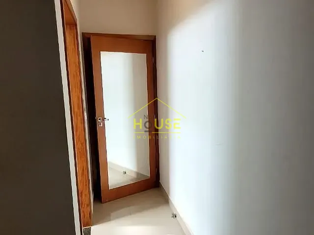 Casa com 250m² 3 quartos e 5 banheiros, à venda, no bairro Parque Residencial do Lago em Votuporanga