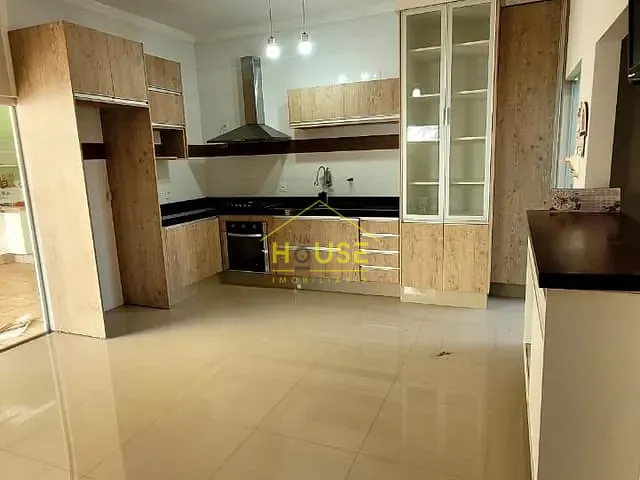 Casa com 250m² 3 quartos e 5 banheiros, à venda, no bairro Parque Residencial do Lago em Votuporanga