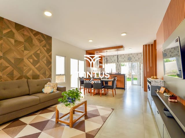 Casa com 360m² 3 quartos e 3 banheiros, à venda, no bairro Pineville em Pinhais