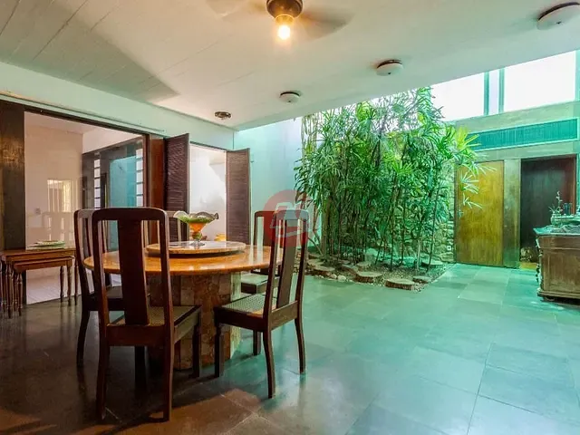 Casa com 2002m² 4 quartos e 6 banheiros, à venda, no bairro Santa Tereza em Porto Alegre