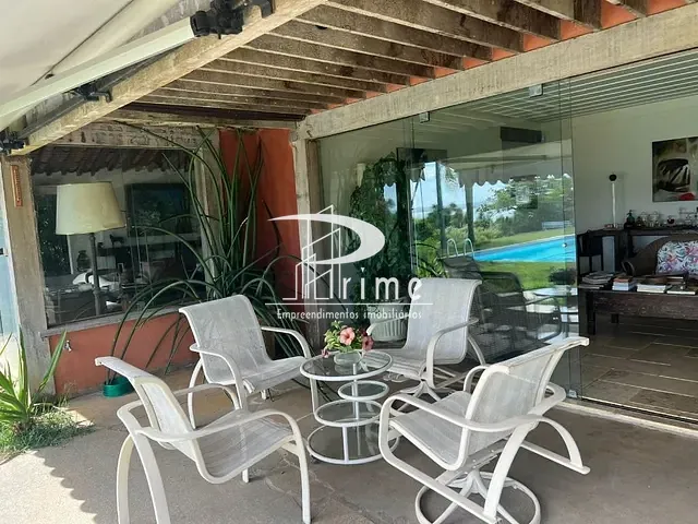 Casa com 7300m² 4 quartos e 5 banheiros, à venda, no bairro Manguinhos em Armação dos Búzios