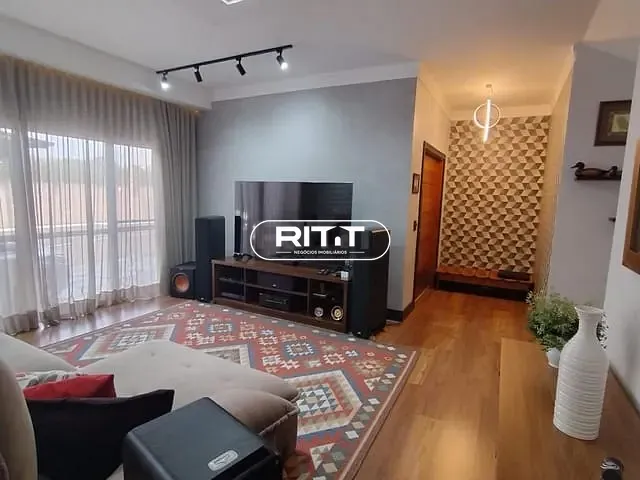Casa com 378m² 3 quartos e 4 banheiros, à venda, no bairro Parque Rural Fazenda Santa Cândida em Campinas