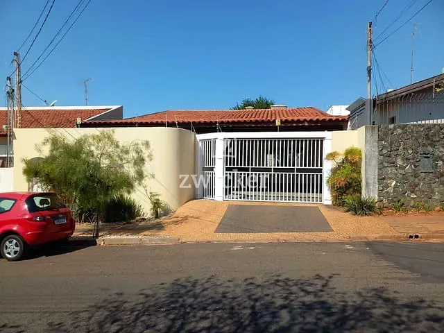 Casa com 412m² 3 quartos e 2 banheiros, à venda, no bairro Vila Cidade Universitária em Bauru